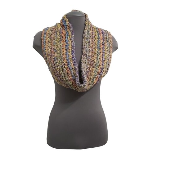 Seamless Infinity Scarf Handmade Crochet Neck Warmer Cowl Knit One Size Rainbow - Picture 1 of 10